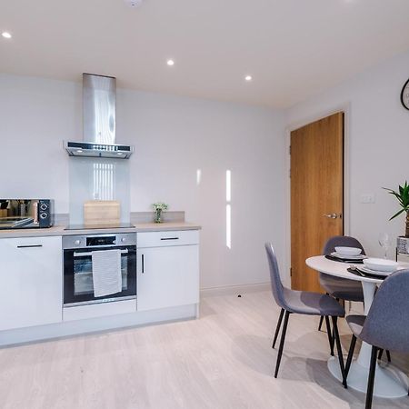 Near University - Modern Flat In Leeds By Purestay 외부 사진